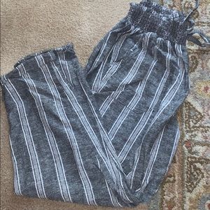 Black and white linen pants size L